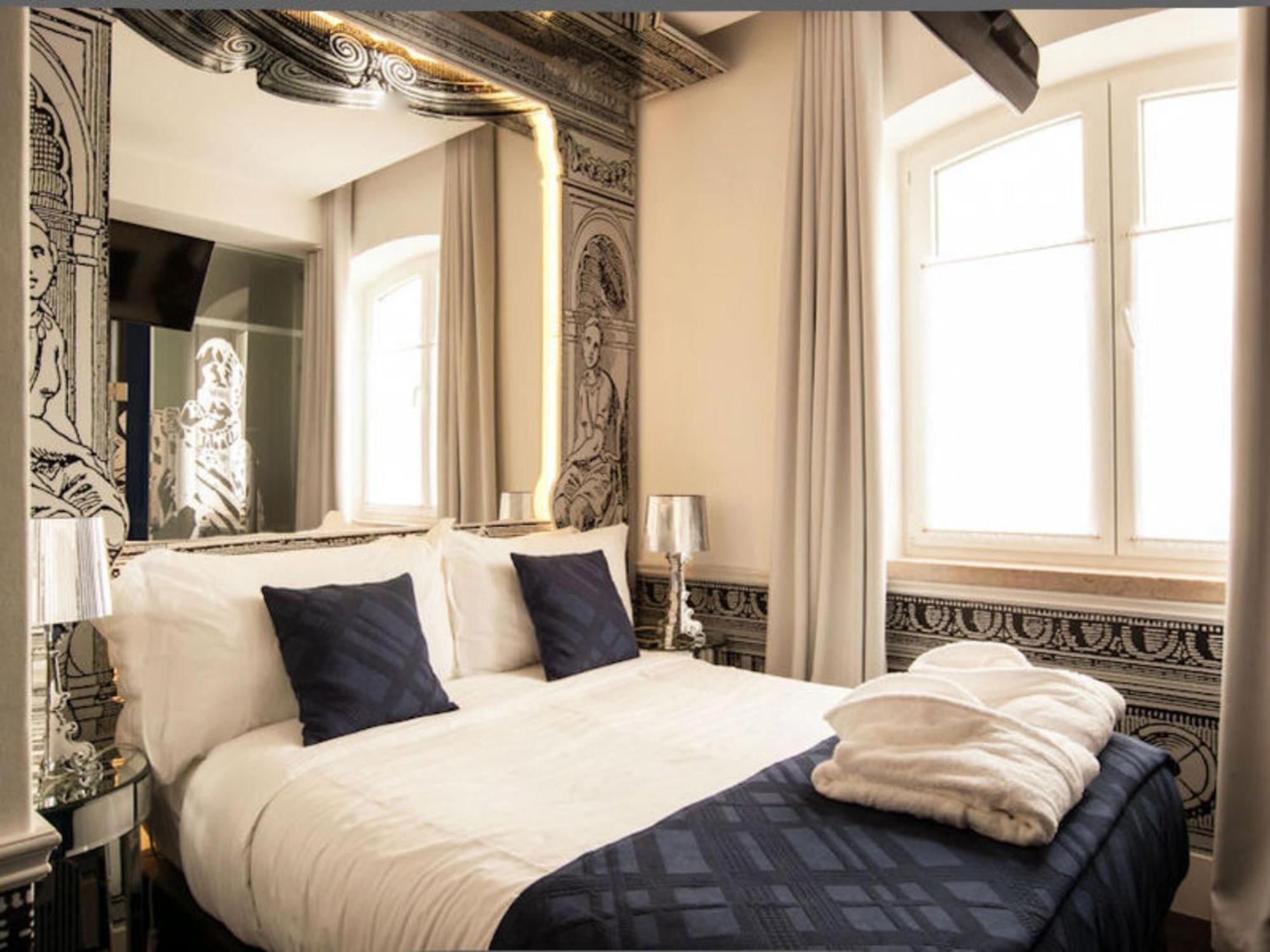 Small Standard Double Room,141148923:JPEG