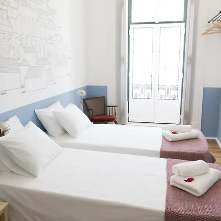 Lisbon Check-In Guesthouse-3