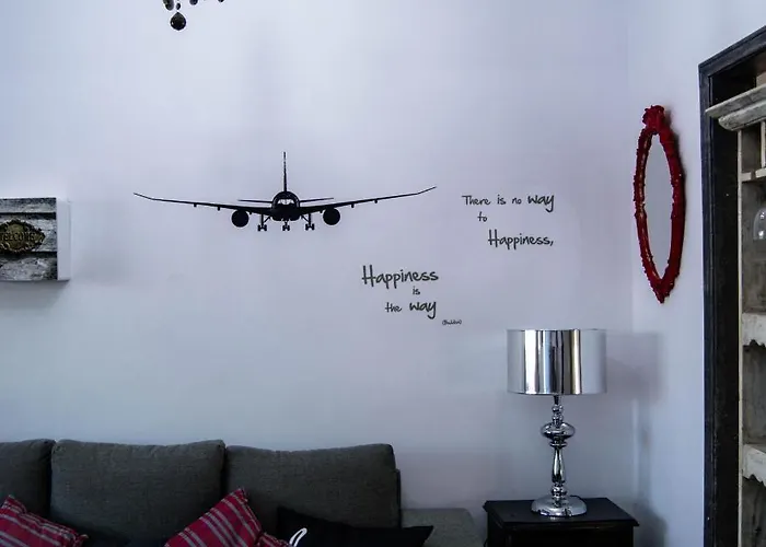 Auberge: Lisbon Hostel Terminal 3